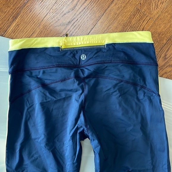 Lululemon I 8 - Picture 5 of 8